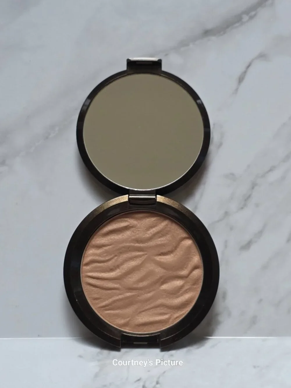 Becca BALI SANDS Sunlit Bronzer (0.25 oz.)